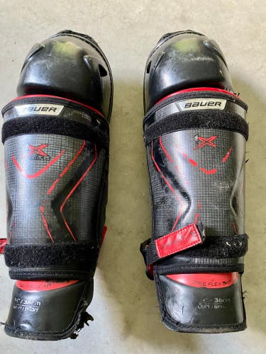 Used Bauer Vapor 1X Lite Shin Pads 14s