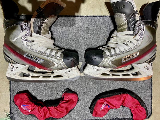 Used Bauer Size 8 Vapor X7.0 Hockey Skates