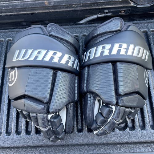 Used Goalie Warrior Fatboy Box Lacrosse Gloves