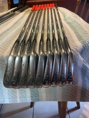 Titleist 690 MB Used Right Handed Stiff Flex Steel Shaft 690 MB Forged Iron Set 2-PW