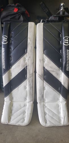 Used 28" Warrior Ritual G4 Goalie Leg Pads