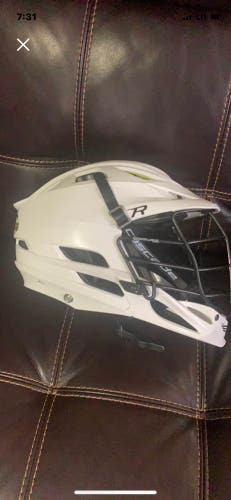 Cascade lacrosse mens R helmet WHITE
