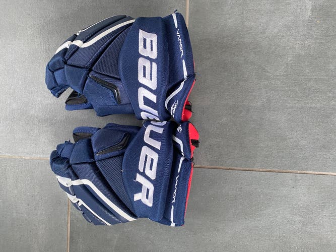 Used Bauer Vapor X100 Gloves 12"