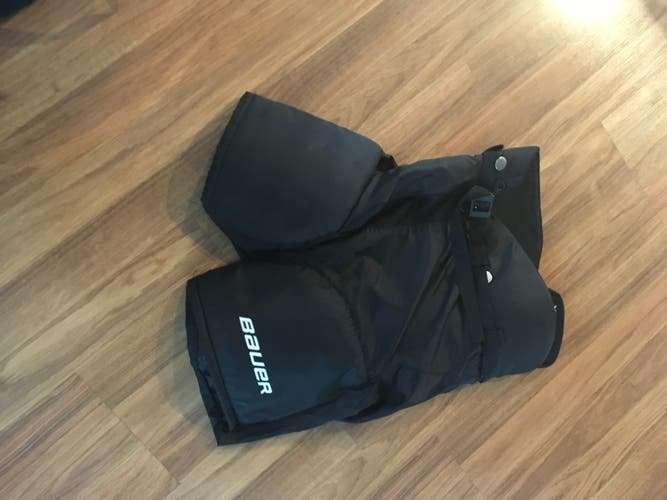 Youth Used Large Bauer Nexus 400 Hockey Pants
