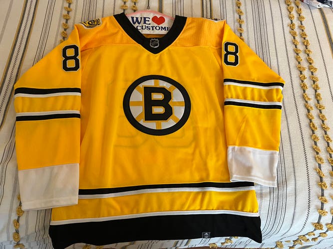 Pastrnak Reverse Retro Boston Bruins jersey