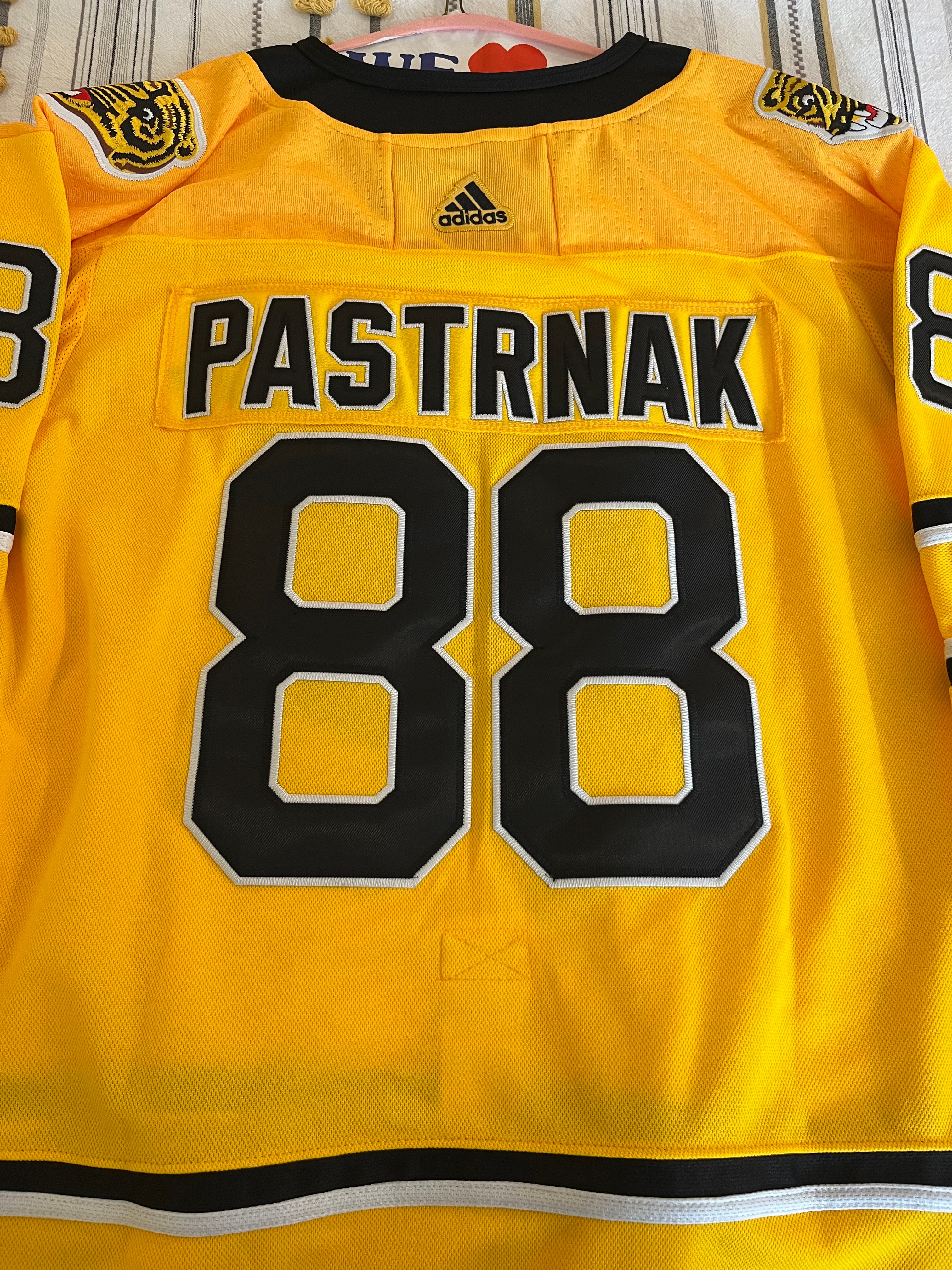Men's Boston Bruins David Pastrnak Adidas Authentic Reverse Retro 2.0 Jersey  - White