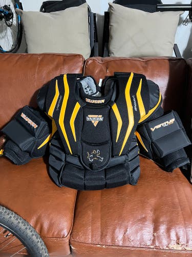 Vaughn Ventus Pro xlw chest protector