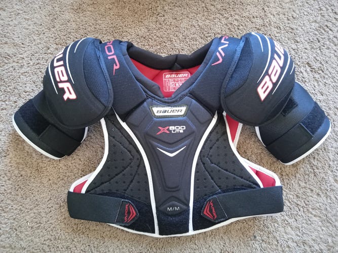 Used Senior Medium Bauer Vapor X800 Lite Shoulder Pads