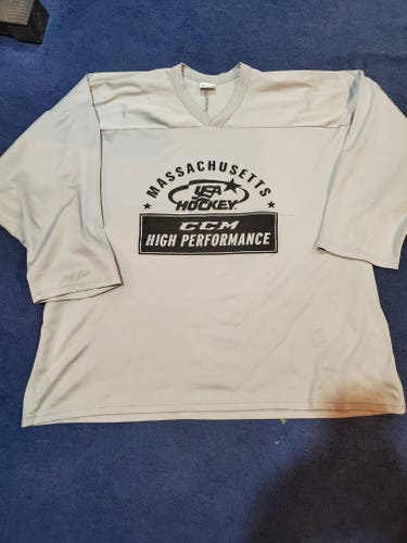 Massachusetts USA Hockey CCM Jersey (Size XL)