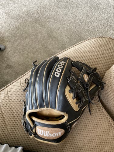 Used Right Hand Throw 11.5" A2000 Baseball Glove