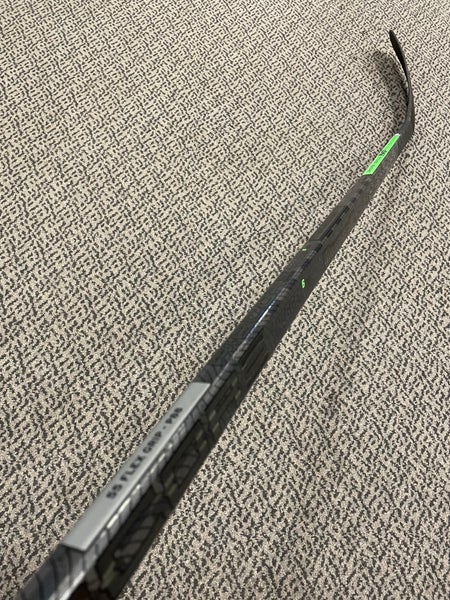 CCM Trigger 6 Pro 55 flex P88 curve right hand stick