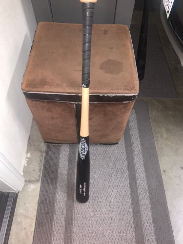 BBCOR Certified Wood (-3) 29 oz 32" Bat