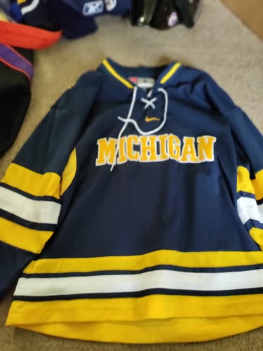 Youth Michigan hockey jersey