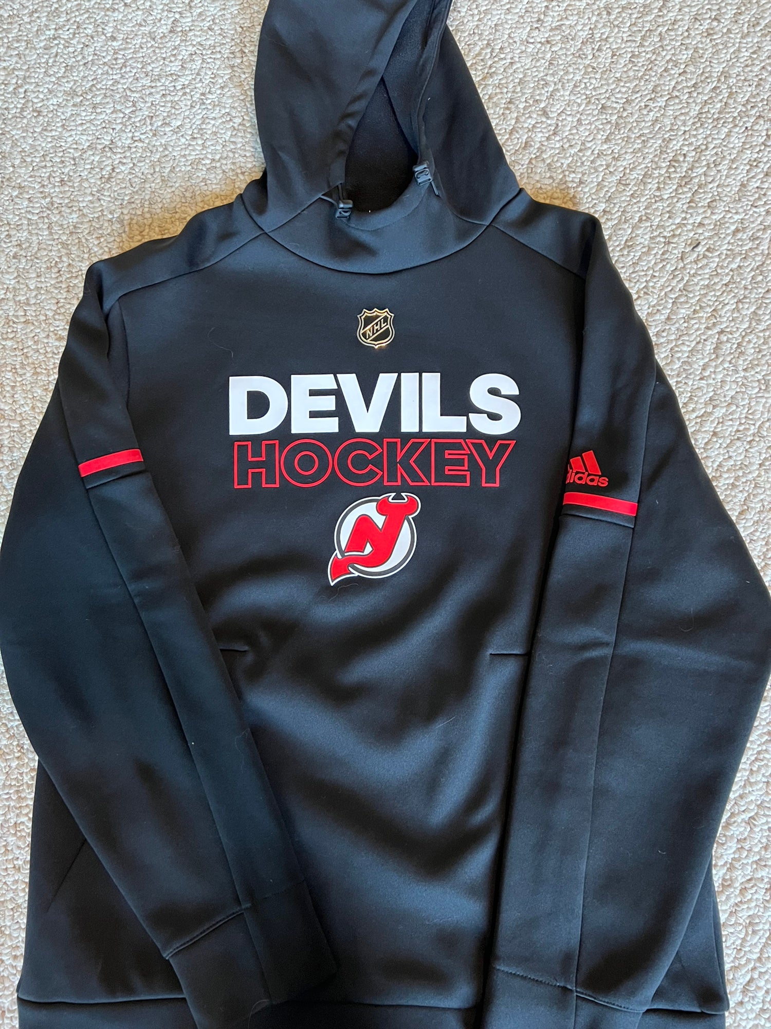 Nikita Gusev Player Issue Locker Room New Jersey Devils Fanatics Hoodie  Medium Pro Stock
