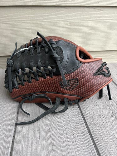 Goin Yard Infield 11.75" Pro series Baseball Glove