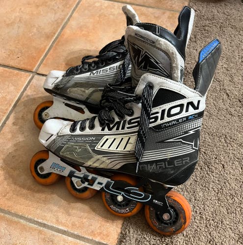 Mission Inhaler AC4 Roller Hockey Skates - Size 7.5