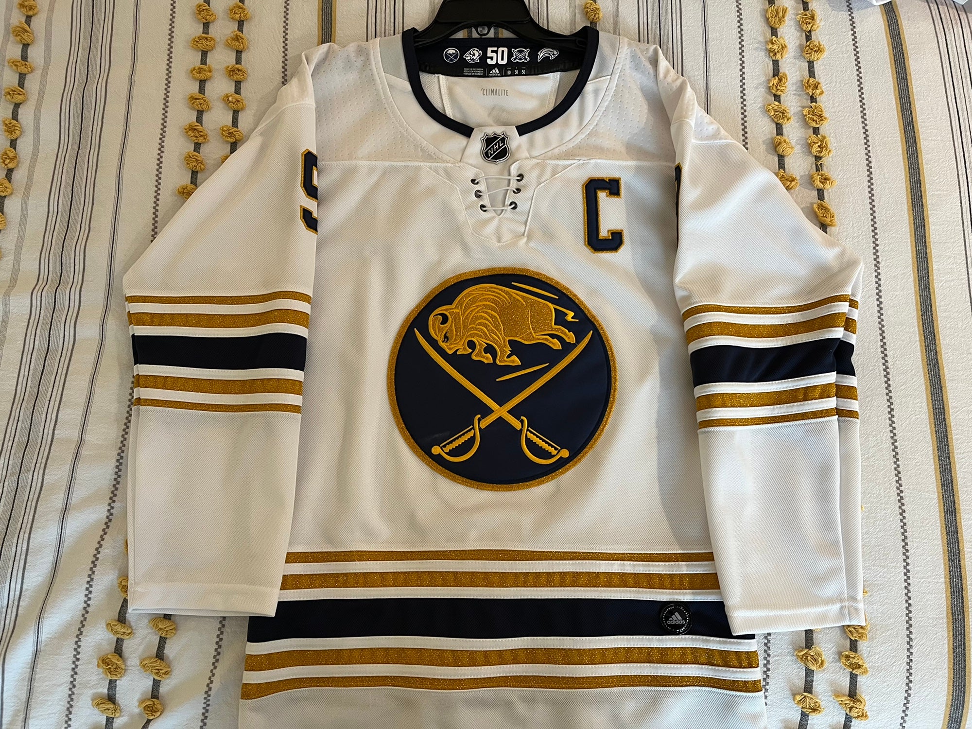 NWT Buffalo Sabres Authentic Gerbe Reebok MIC NHL Hockey Jersey 50 Blue  Home