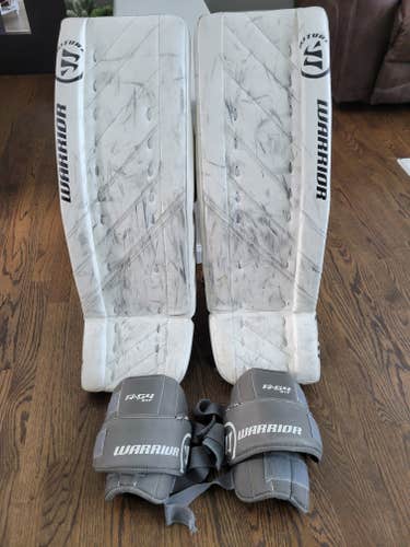 Used 32" Warrior Ritual G4 Goalie Leg Pads