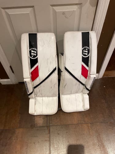 30" Warrior  Ritual G5 Goalie Leg Pads