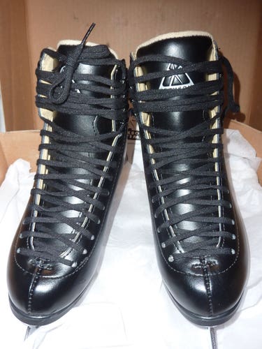 BOYS Jackson Ultima MARQUIS Figure Skates Size 3.5 Black Leather with Mirage Blades