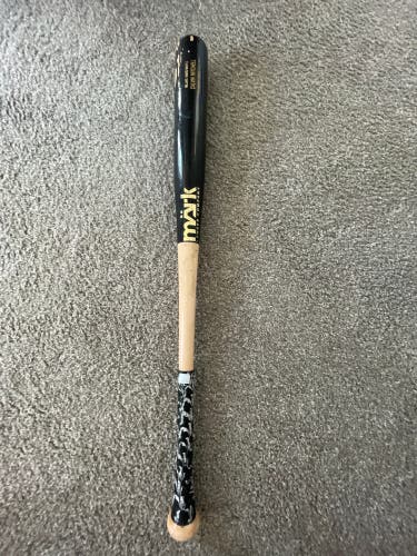 2018 Wood (-3) 31.5 oz 33" Bat