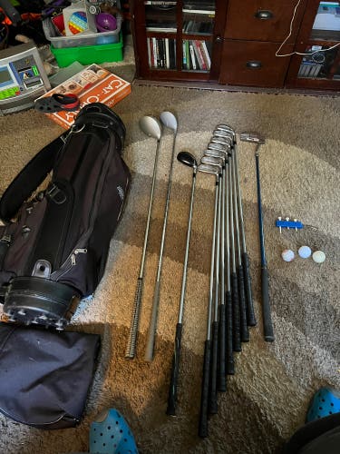 Women's Right Handed Ladies Flex 11 Pieces Clubs (Full Set)