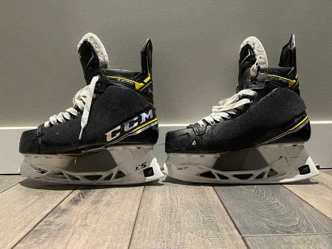 Two Pairs Of Used CCM Pro Stock Size 7 AS3 Pro Hockey Skates 3