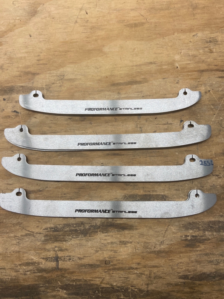 CCM proformance stainless steel replacement blades