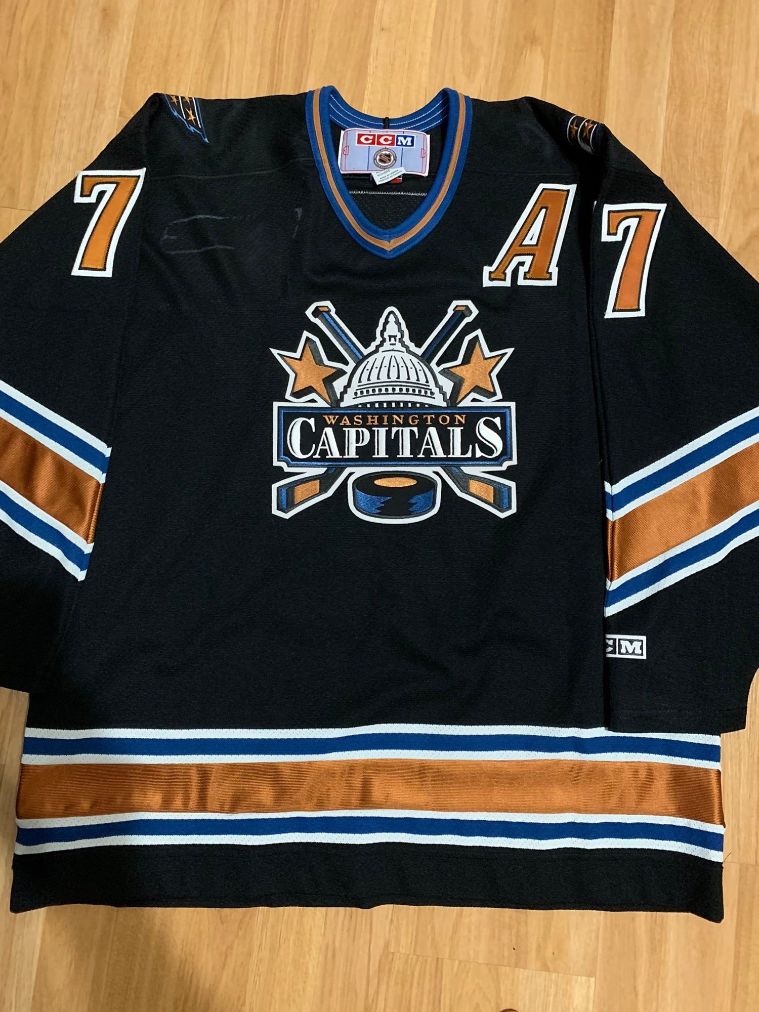 Washington Capitals: New retro jersey is worth wearing proudly in 2021