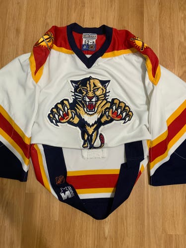 Starter Florida Panthers Authentic NHL Hockey Jersey White Home 52 Cut Strap