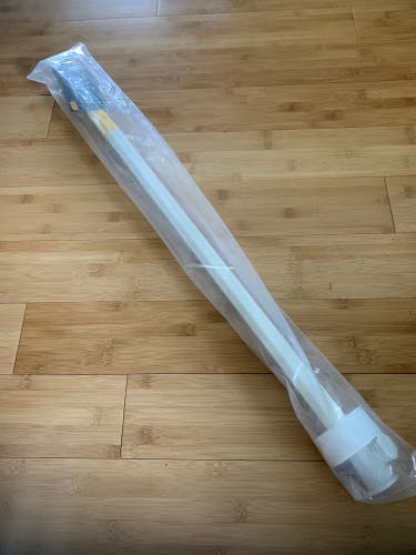 New StringKing Composite Pro Faceoff Shaft