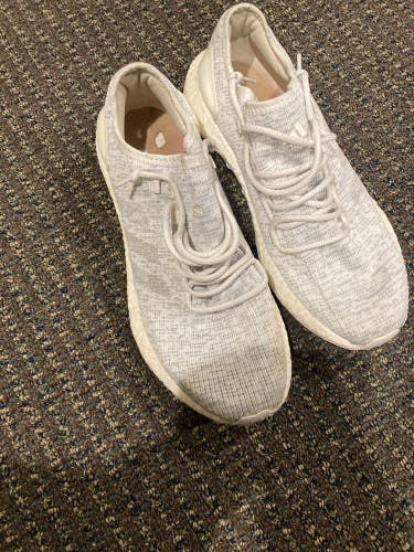 Men's Size 12 (Women's 13) Adidas Ultraboost Shoes