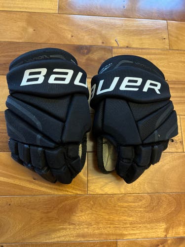 Bauer 11"  Vapor X60 Gloves