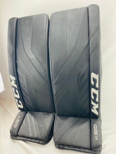 33" CCM  Axis 1.9 Goalie Leg Pads