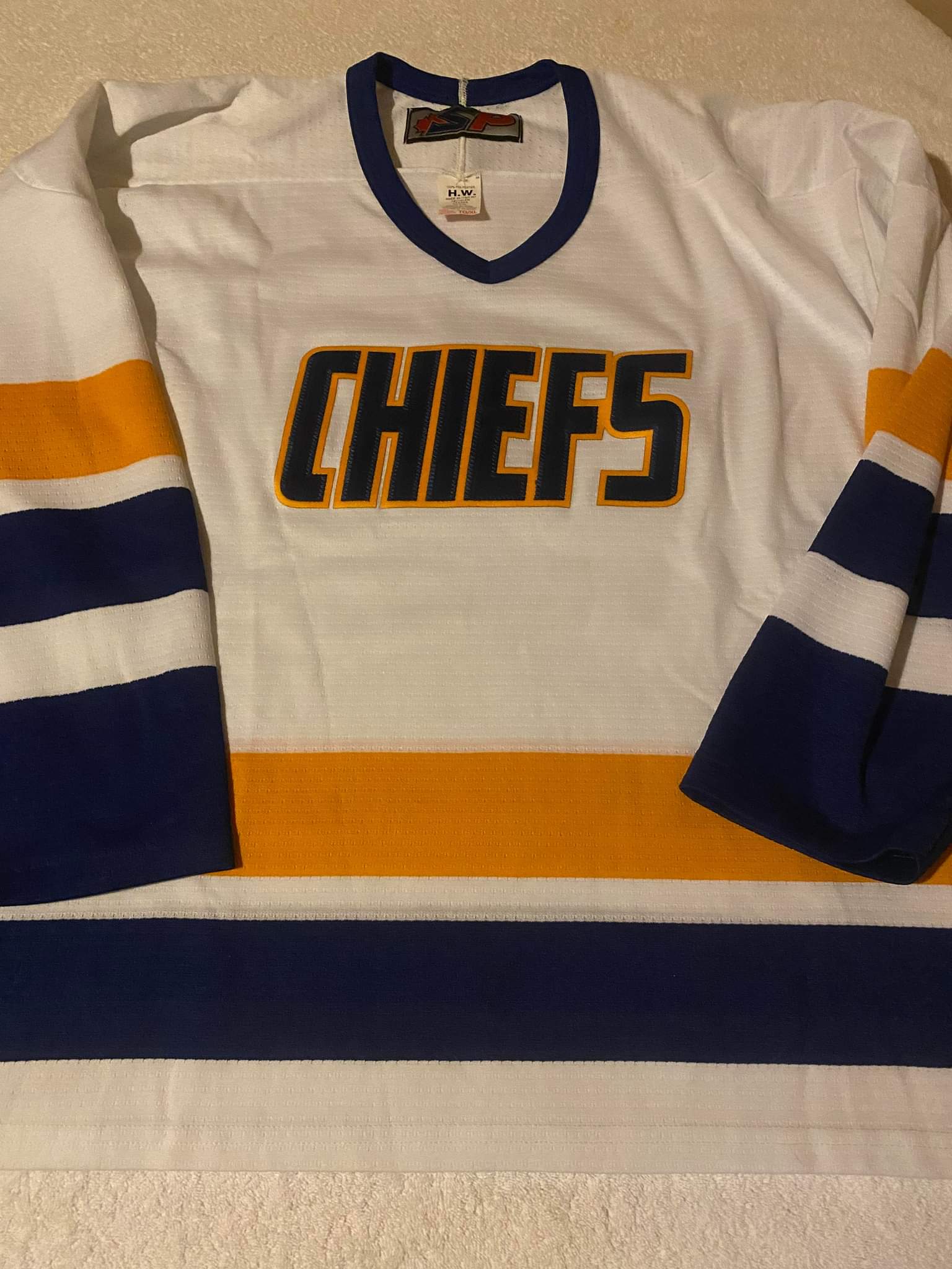Vintage Charleston Chiefs Canadian hockey Jersey - Depop