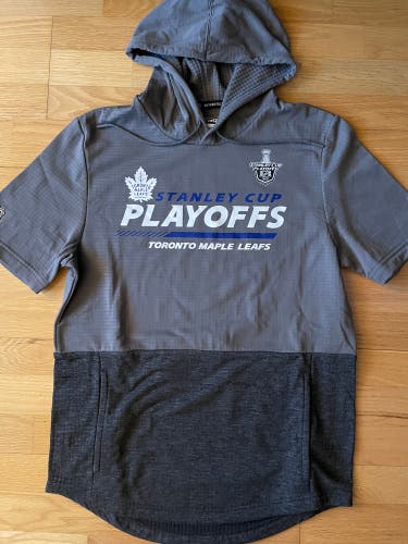 Pro Stock NHL Toronto Maple Leafs Playoffs Hoodie - Size M