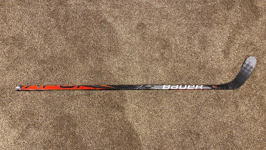Senior Left Hand P28  Vapor FlyLite Hockey Stick