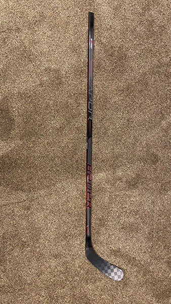 Senior Left Hand P92 Vapor 3X Pro Hockey Stick