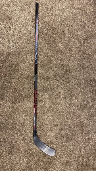 Senior Left Hand P92M Vapor 3X Pro Hockey Stick