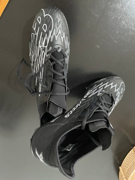 Black Adult New Men's Size 11.5 (Women's 12.5) Molded Cleats New Balance Low Cut Burn X Mid