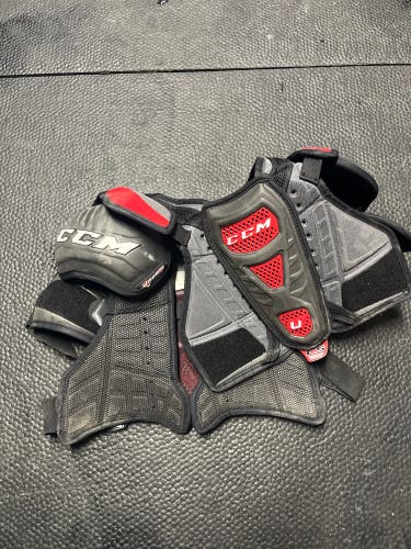 Senior Small CCM U+ Shoulder Pads