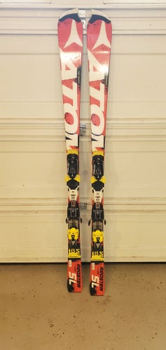 Used Men's 2014 Atomic Racing Redster FIS SL Skis With Bindings Max Din 12