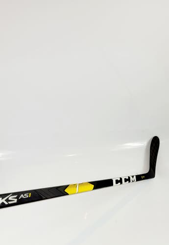 New Senior Left Hand CCM Super Tacks AS1 Hockey Stick P28 Pro Stock