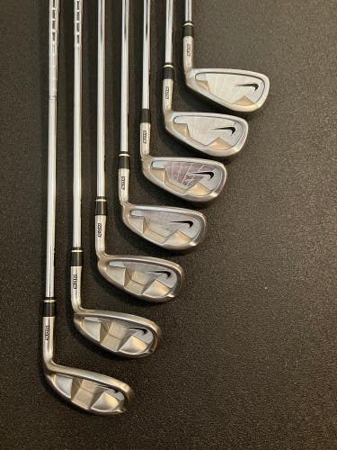 Men's Right Handed Uniflex Steel Shaft NDS Iron Set