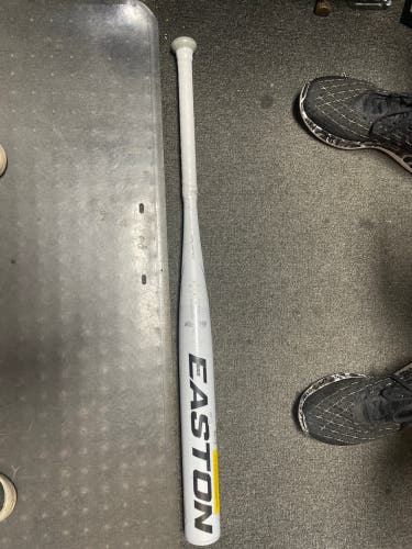 New Easton (-10) 23oz 33”Ghost Unlimited Bat