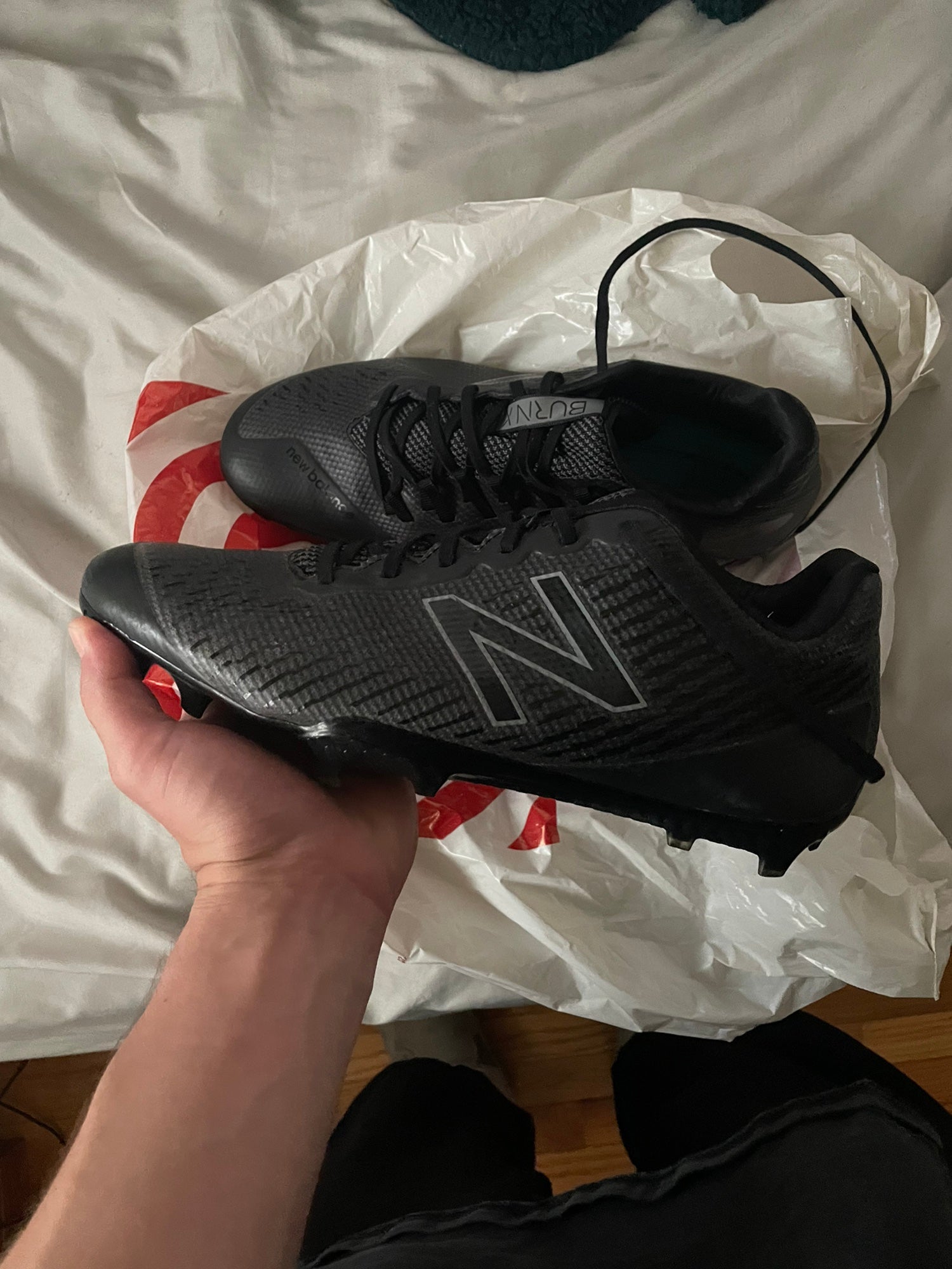 New Balance Burn Low Cleats | SidelineSwap