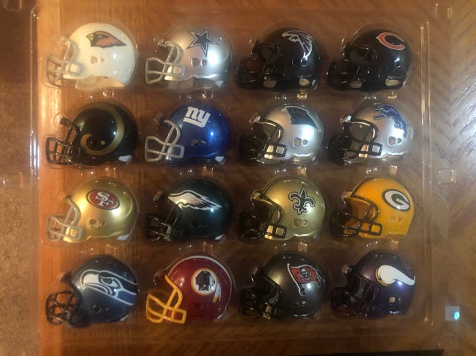 NFC mini helmet display