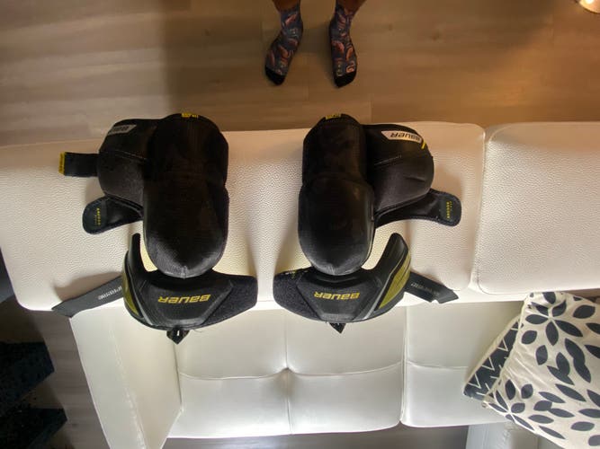Bauer supreme 3s elbow pads