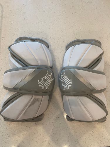 Brine King Elbow Pads