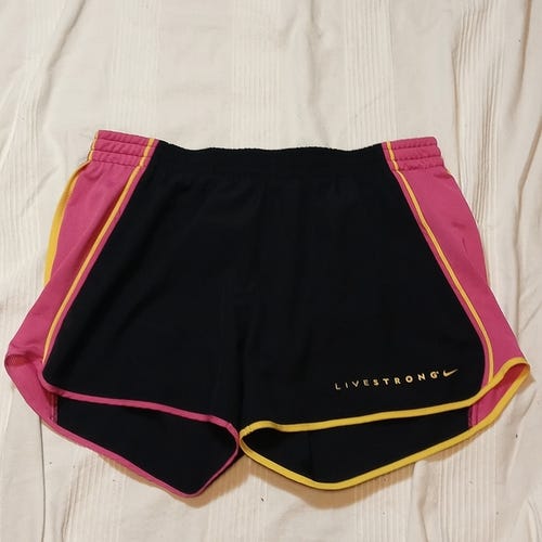 NIKE DRI-FIT LIVESTRONG RUNNING SHORTS WOMENS M LIKE NEW FITNESS GYM